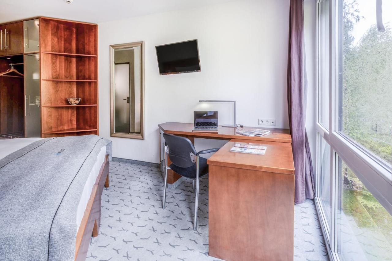 אוברהאוזן Garner Hotel Oberhausen מראה חיצוני תמונה