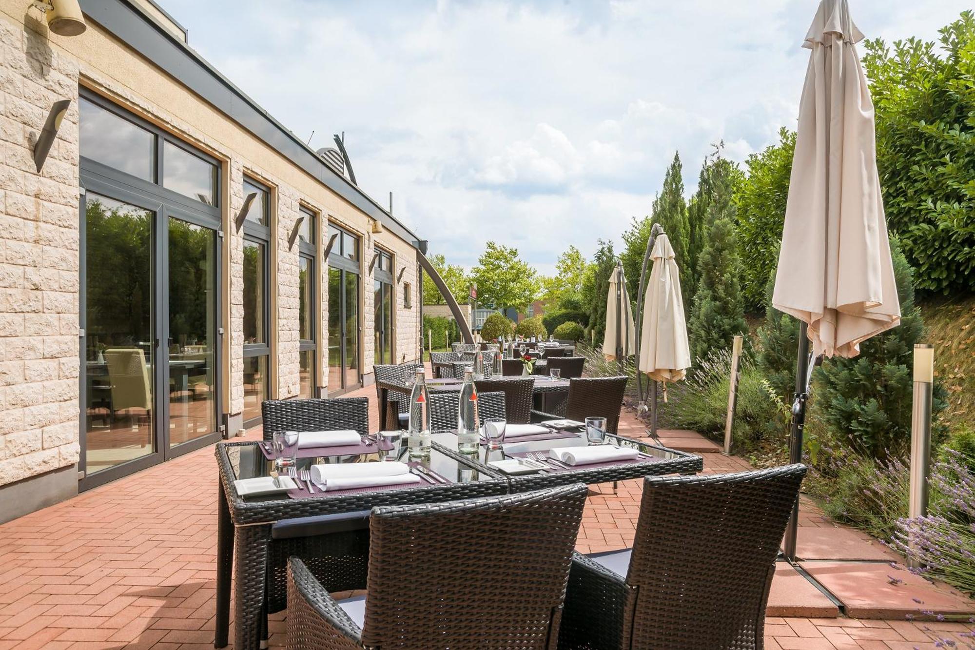 אוברהאוזן Garner Hotel Oberhausen מראה חיצוני תמונה