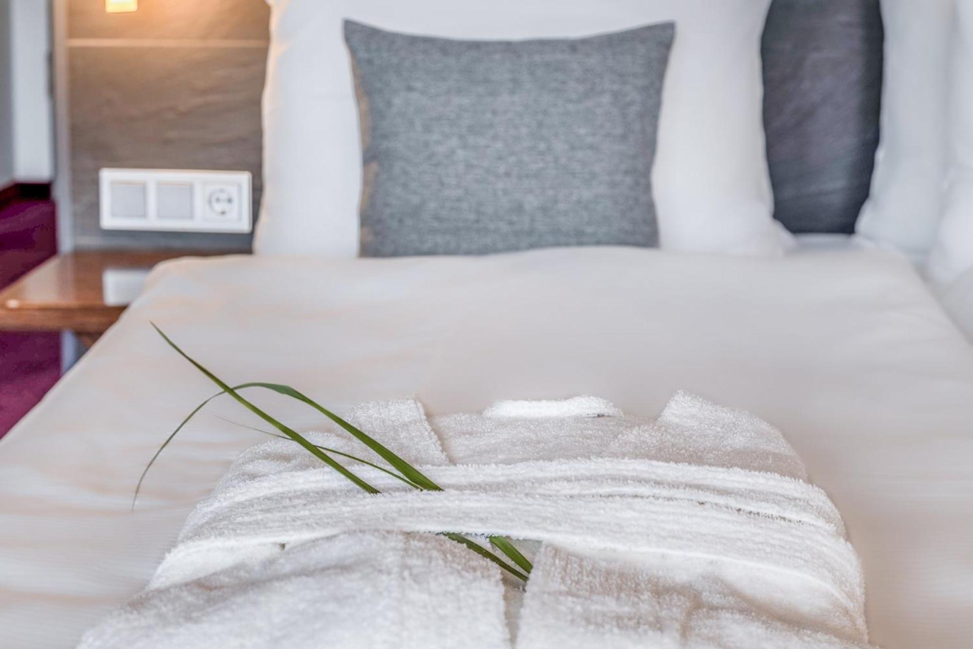 אוברהאוזן Garner Hotel Oberhausen מראה חיצוני תמונה