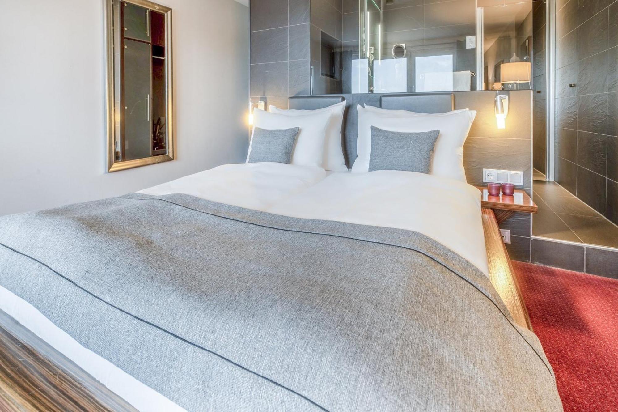 אוברהאוזן Garner Hotel Oberhausen מראה חיצוני תמונה