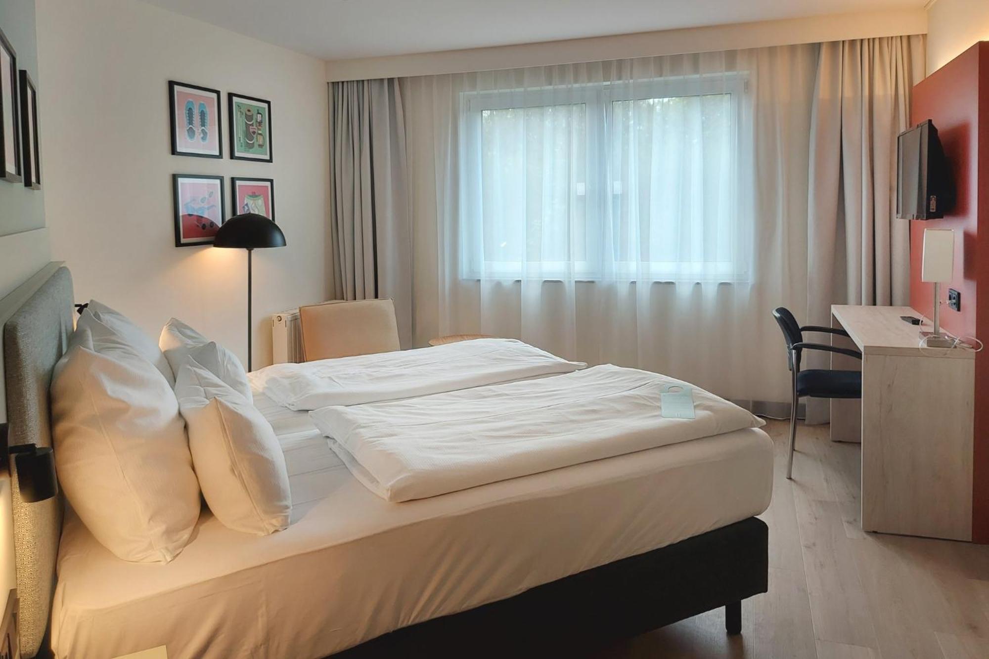 אוברהאוזן Garner Hotel Oberhausen מראה חיצוני תמונה